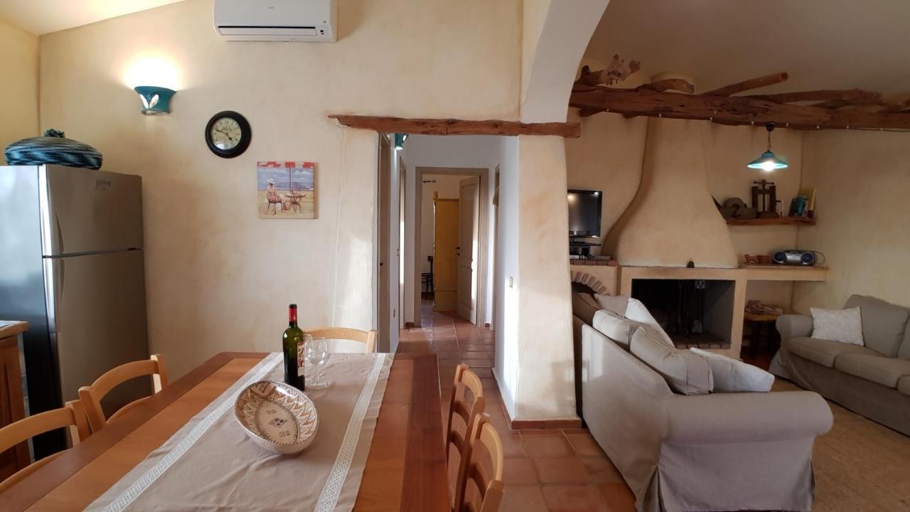 Villa Casa Mate Орозеи Экстерьер фото